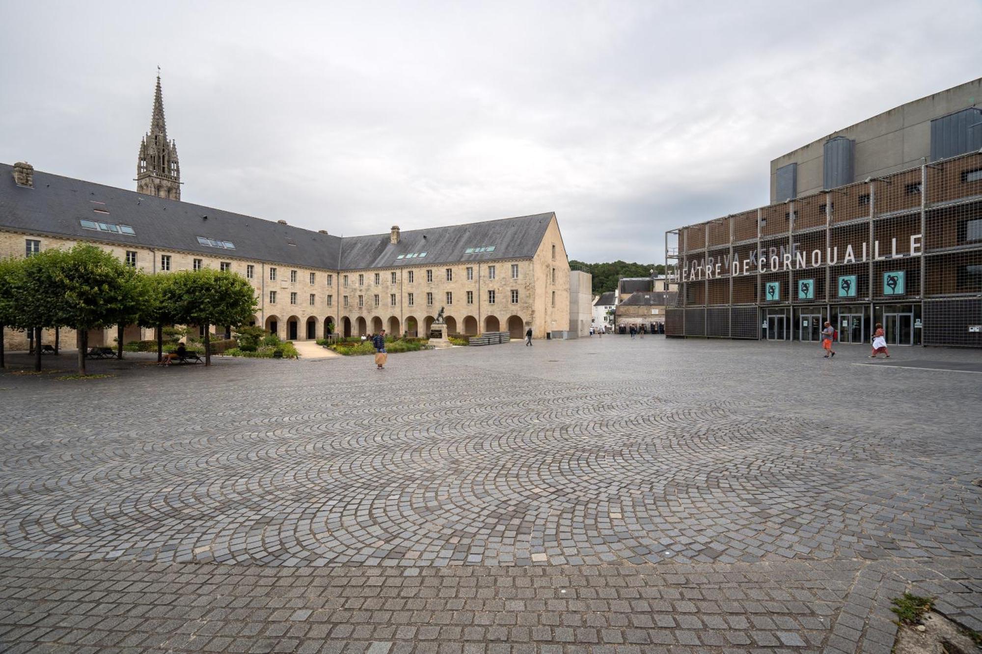 Residence St Marc - L'Art Deco - Centre Ville Quimper Eksteriør bilde